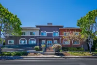 Holiday Inn Express & Suites MOUNTAIN VIEW SILICON VALLEY by IHG Hotels near Google Building GWC1