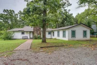 Updated Afton Cottage w/ Dock & Lake Access! - 3 étoiles