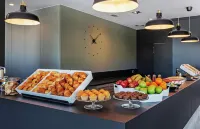 民宿飯店奧維耶多 - 早餐
