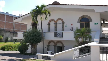 Hotel Hacienda las Higueras Отели в г. Тепик