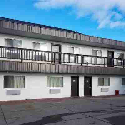 Motel 6 Cranbrook, BC Hotel Exterior