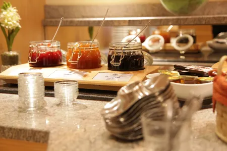 City-Hotel Garni Отели рядом со станцией Neu-Ulm