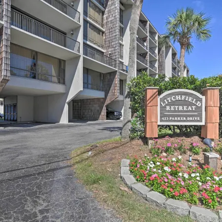 Pawleys Island Condo Retreat w/ Beach Access!