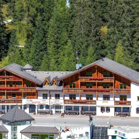 Hotel Jú Furcia