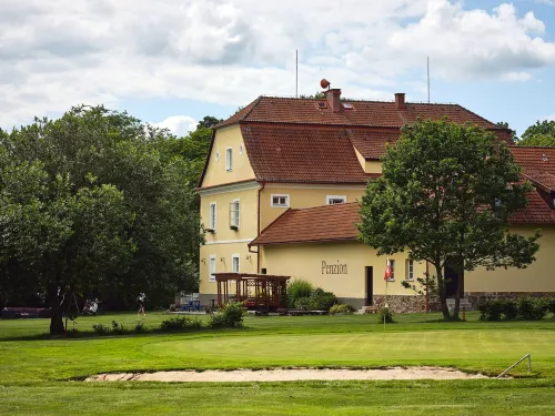 Glamping Černická Obora - bar