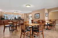 Best Western Sicamous Inn - breakfast