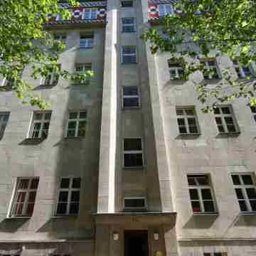 Apartmenthaus Feuerbach Hotel Exterior