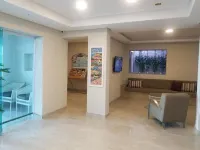 Hotel Uzi Mar