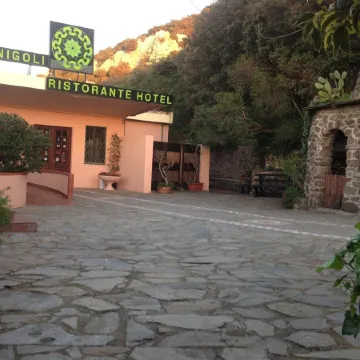 Hotel Ispinigoli