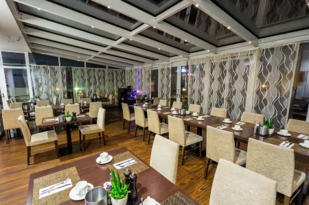 Taste Hotel Heidenheim Отели рядом с достопримечательностью «Margarete Steiff Museum»