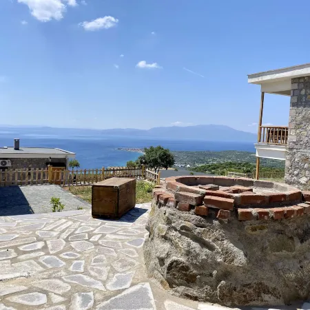 Assos Karadut Tas Hotel