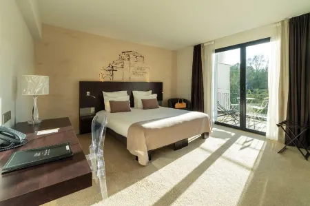 Best Western Plus Villa Saint Antoine Hotel  Spa Отели в г. Клиссон