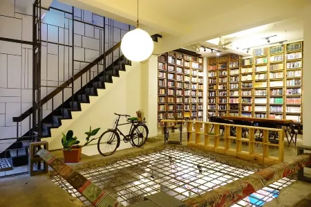 CaoJi Book Inn