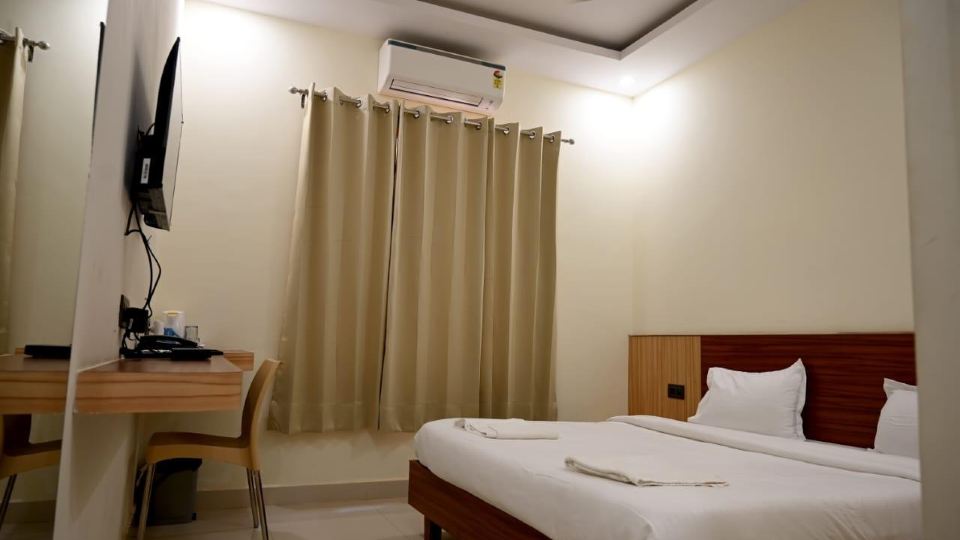 Sri Ram Janki Palace