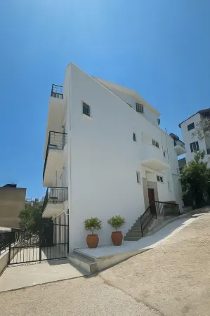 Noma Suites Tolo Отели в г. Асина