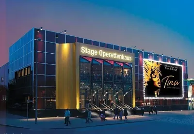 Hotel Hamburger Perle Hotels near Reeperbahn