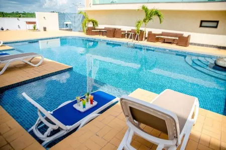 HOTEL YATCHENIN YAMOUSSOKRO Отели в г. Ямусукро