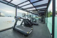 Suites5 Hotel - 健身房