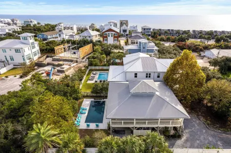Porch Paradise by Avantstay Private Pool Seacrest