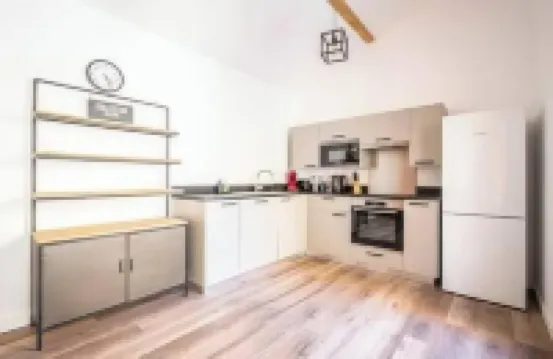 Apartment Comfortable in the Centre of Pau: Parking, AC...