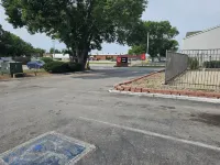 Travel Inn by OYO Omaha Hotels in Douglas County