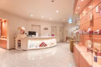 โรงแรมโคเนอร์ แอนด์ สปา - ที่มีสปา