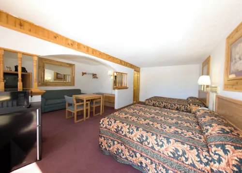 North Country Inn & Suites