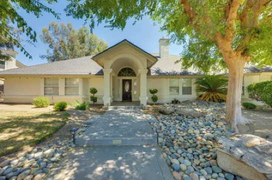 Billiards & Private Pool: Bright Clovis Home!