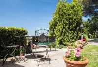 Borgo Tepolini Country House