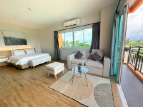 โรงแรมสลีพพิง ทรี โรงแรมในฝาง