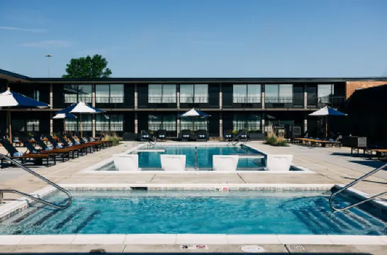 The Trail Hotel Hotels near Heaven Hill Bourbon Experience