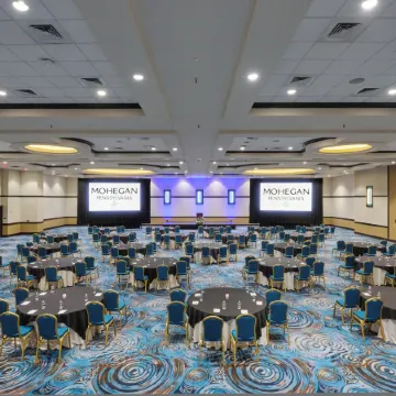 Mohegan Pennsylvania - Adults Only