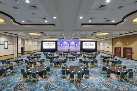 Mohegan Pennsylvania - Adults Only