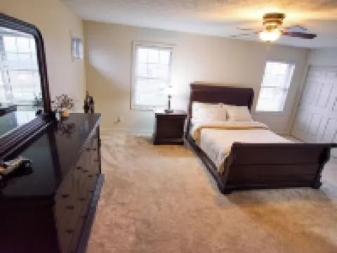 NEW! Enjoy Mountain View and private lake from your home in Laurel Highlands! Hotels in Donegal Township