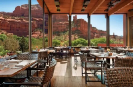 Sedona Red Rock View, Dogs ok, Amazing Location, Sparkling Clean close to trails