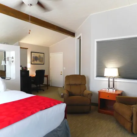 Ramada by Wyndham Ely