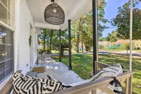 Modern and Chic Gulfport Escape Walk to Beach! - Beach