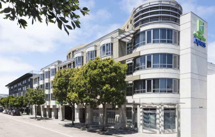 Holiday Inn Express & Suites SAN FRANCISCO FISHERMANS WHARF by IHG