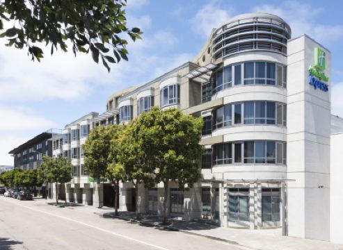Holiday Inn Express & Suites SAN FRANCISCO FISHERMANS WHARF by IHG
