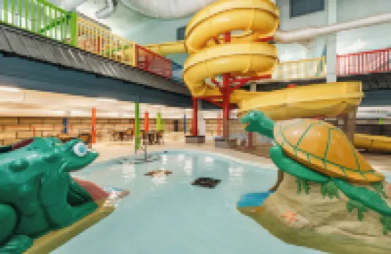 Howard Johnson by Wyndham Branson - 3-Star