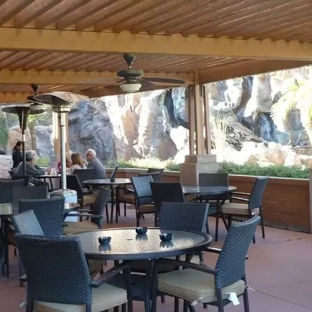 Desert Paradise Enjoy Private Pool & Spa with Game-room, Gym, Bikes&Scooters