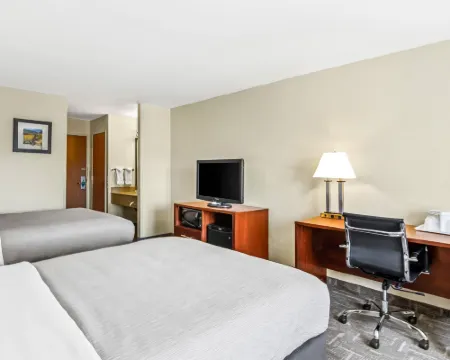 Quality Inn & Suites Vail Valley Hotels in Eagle County