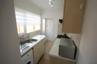 Brunswick Cottage - 2 Bedroom Home Situated in the Hearts of Reading City Centre