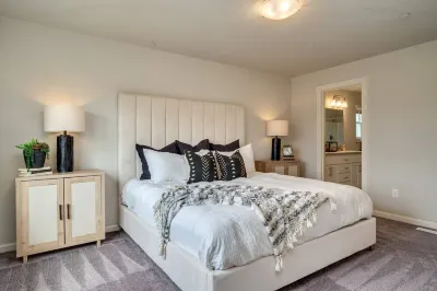 Relaxing Getaway w/ Pool Access! Hotels near Goot Park