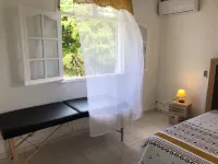 Sopraia Lodge • Jacuzzi - Nature & Peace Hotels in Les Abymes