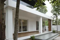 Ocean Whisper Luxury Beach Villa with sea view from every room