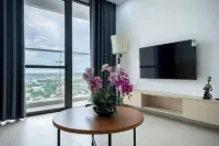 [Duke Home] 3 bedrooms, free breakfast, 17th floor Hotel a P. An Hoà