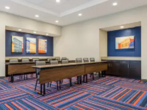 Hampton Inn & Suites by Hilton  Decatur Hotels in Decatur