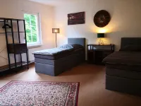 IN THE KASTANIENALLEE Spacious apartments in the city center