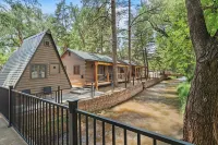 Timber Lodge Cabin 6 - Homestays